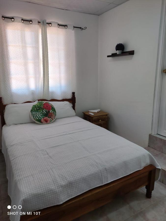 Sunset Catalina Hotel ซานตากาตาลีนา ภายนอก รูปภาพ